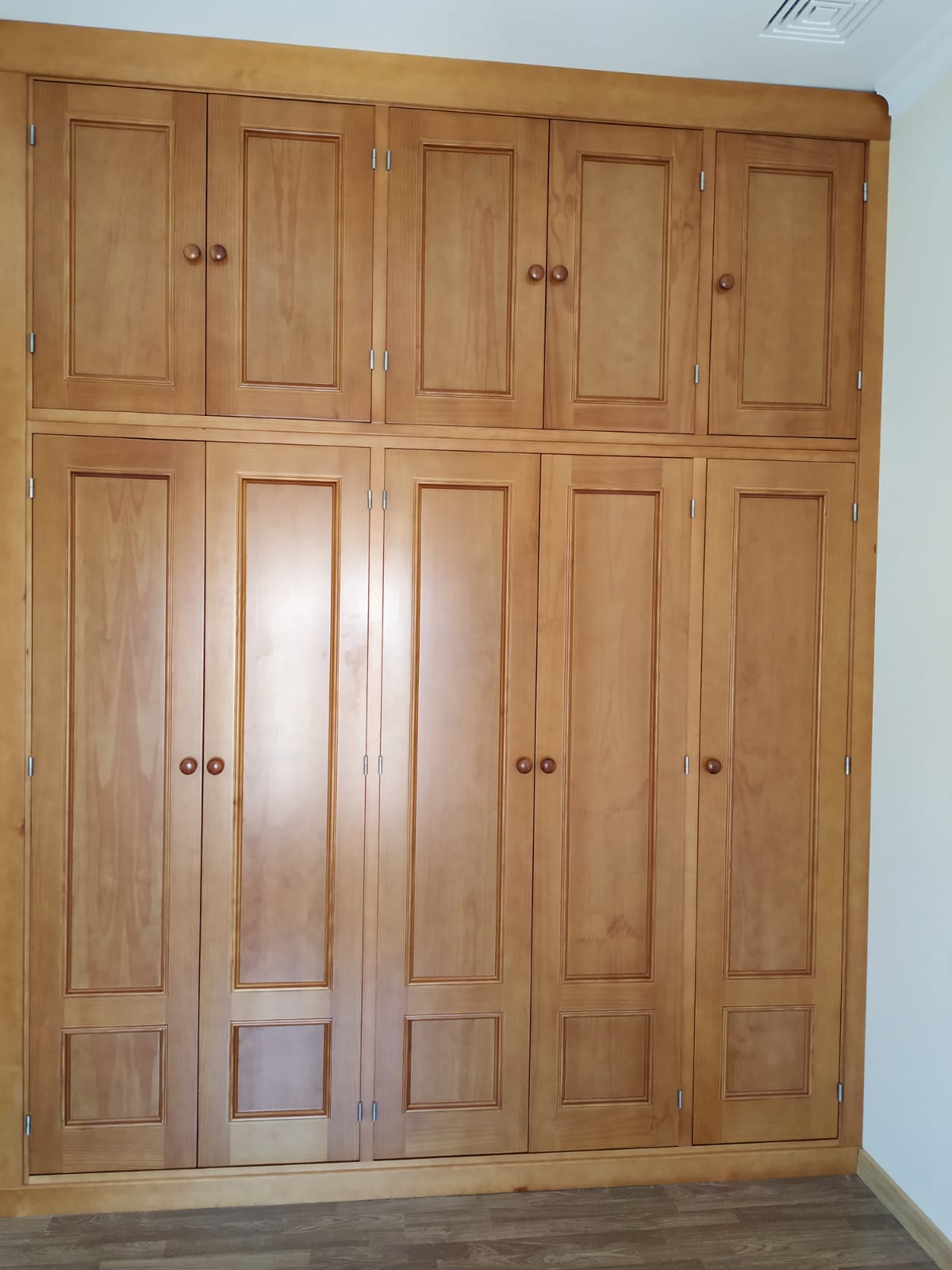 Tipos y tendencias de armarios a medida - A&M Fabricación - Apoyo y Montaje